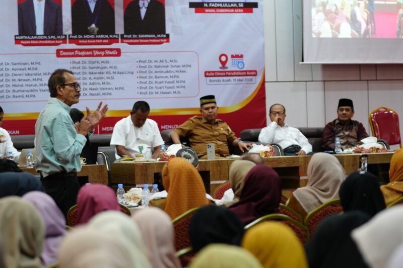 Profesor FKIP USK dan Disdik Aceh gelar forum bahas masa depan pendidikan Aceh 2045. Fokus dorong grand design, pelestarian bahasa daerah, dan sinergi kampus-pemerintah-masyarakat, Selasa 19/05/2025.