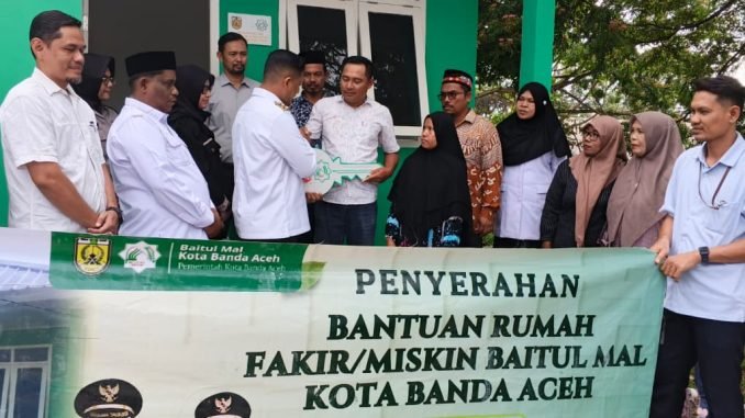 Dinsos kota Banda Aceh Dampingi Penyerahan rumah layak huni