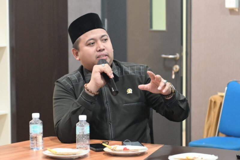 Wakil Ketua Komisi III DPRK Banda Aceh, Tuanku Muhammad, di Banda Aceh, Minggu (24/5/2026). 