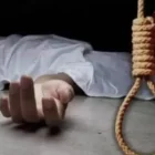Warga di sekitar lingkungan Kampus Universitas Andalas (Unand), Kota Padang, digegerkan dengan penemuan sesosok jasad pria dalam kondisi tergantung di kawasan hutan biologi kampus tersebut, Kamis siang (28/5/2026). (Foto: Ilustrasi)