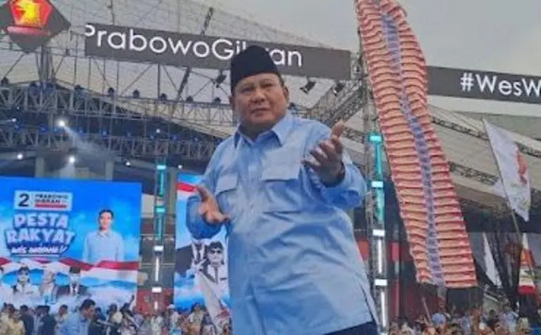Kepala Badan Komunikasi Pemerintah (Bakom), Muhammad Qodari, saat memberikan keterangan terkait dorongan Presiden Prabowo Subianto untuk memperluas pembelajaran bahasa Prancis di berbagai jenjang pendidikan, Jakarta, Minggu (31/5/2026).