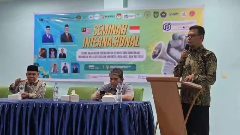 Wakil Ketua DPRK Banda Aceh Musriadi Aswad jadi pembicara utama di International Joint Seminar & Call For Papers 2026 Fakultas Ushuluddin dan Studi Islam UIN Sumatera Utara, Senin (18/5/2026).