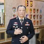 Kabid Humas Polda Aceh, Kombes Pol. Joko Krisdiyanto, S.I.K., saat memberikan keterangan terkait penanganan karhutla di Aceh, Senin (1/6/2026).