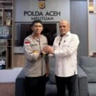 Ketua DPW PSI Aceh, T Rival Amiruddin (kiri), saat melakukan kunjungan silaturahmi dengan Kapolda Aceh, Marzuki Ali Basyah, di Mapolda Aceh, Selasa (2/6/2026). Pertemuan ini membahas kolaborasi strategis mulai dari penguatan ekonomi rakyat hingga pembangunan Aceh yang lebih maju.