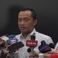 Silmy Karim saat memberikan keterangan kepada media beberapa waktu lalu. Presiden Prabowo Subianto resmi memberhentikannya dari jabatan Wakil Menteri Imigrasi dan Pemasyarakatan (Wamen Imipas) setelah ditetapkan sebagai tersangka oleh KPK. 