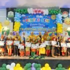 Penasihat Dharma Wanita Persatuan (DWP) Aceh, Mukarramah Fadhlullah, saat menyampaikan kata sambutan dalam acara Pentas Seni dan Pelepasan Siswa TK B Yayasan TK Pertiwi Setda Aceh di Aula DWP Aceh, Selasa (9/6). 