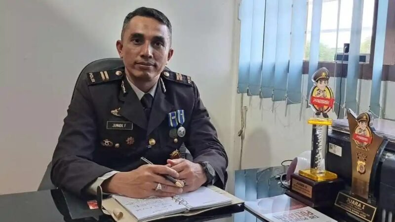 Jajaran perwira Polresta Banda Aceh yang mendapatkan promosi jabatan baru dalam mutasi kerja di lingkungan Polda Aceh, Sabtu (13/6/2026). Langkah ini dilakukan sebagai bagian dari penyegaran organisasi dan pembinaan karier personel Polri. (Foto: Dok. Polresta Banda Aceh)