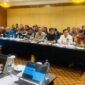 Tim Pemerintah Aceh dan Tim Kemendagri saat menggelar rapat koordinasi membahas revisi Undang-Undang Pemerintah Aceh (UUPA) di Hotel Arya Duta, Jakarta, Rabu (17/06/2026). Diskusi ini berfokus pada penguatan kewenangan dan fiskal Aceh. (Foto: Istimewa)