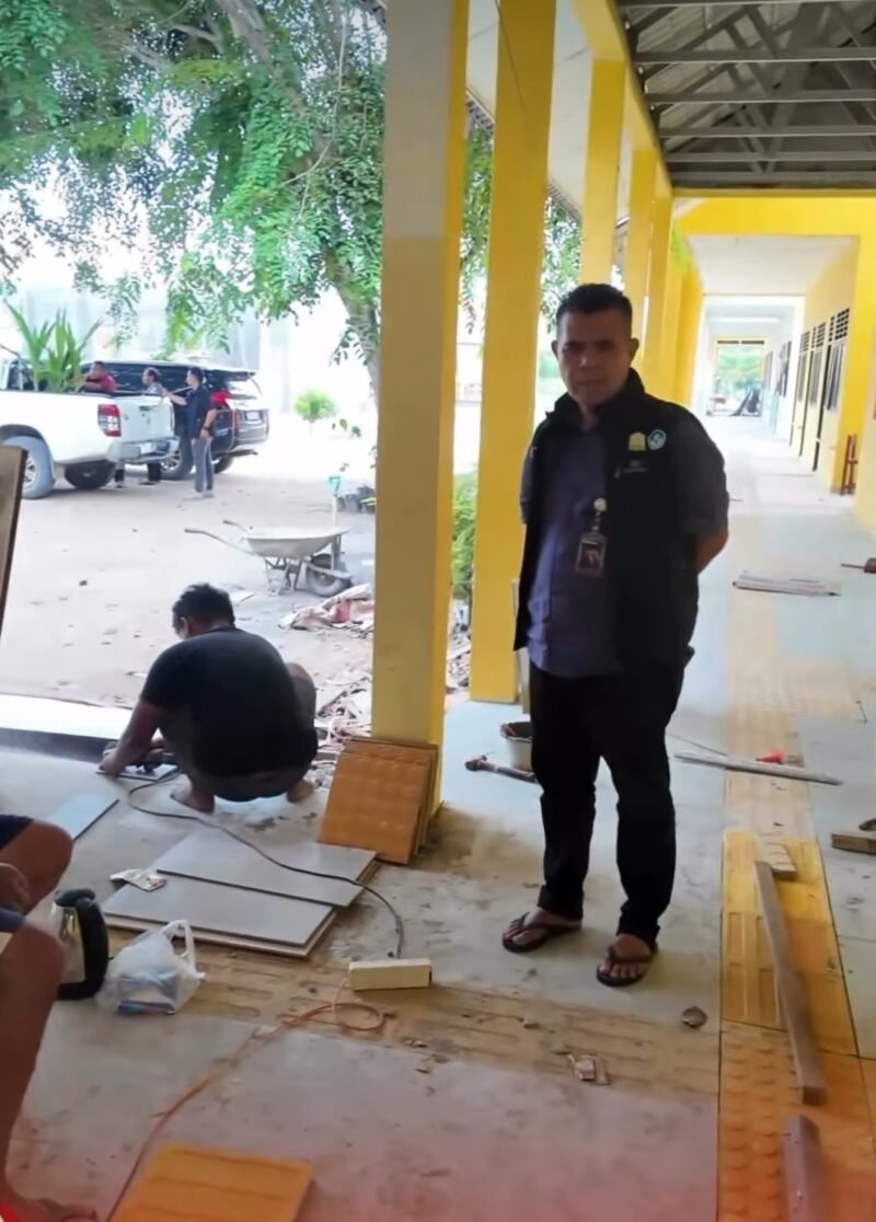 Kadisdik Aceh cek langsung rehab SLB Negeri Aceh Timur, pastikan fasilitas ramah disabilitas. Target: selesai tepat waktu sebelum ajaran baru, demi pendidikan inklusif tanpa anak tertinggal, Selasa 16/06/2026.