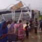 Dampak kerusakan pada salah satu unit Hunian Sementara (Huntara) di Desa Gedumbak, Kecamatan Langkahan, Aceh Utara, pascahujan dan angin kencang, Selasa (2/6/2026). Peristiwa ini memicu sorotan publik terkait kualitas konstruksi bangunan pascabencana tersebut.