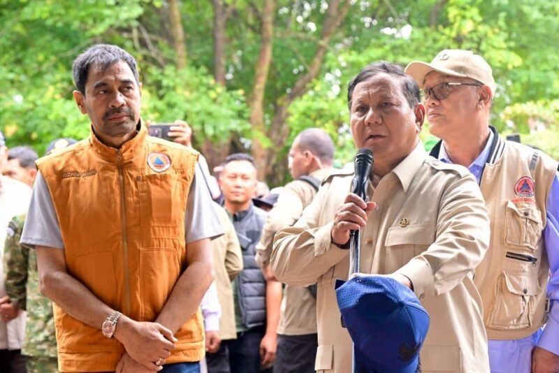 Gubernur Aceh, Muzakir Manaf (Mualem), saat memimpin jalannya roda pemerintahan. Terbaru, Gubernur Mualem menyurati Presiden RI Prabowo Subianto untuk mengusulkan revisi rencana pengelolaan migas di Blok South Andaman agar dialihkan ke darat (onshore) demi menggerakkan ekonomi Aceh.