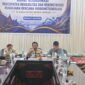 Menteri Dalam Negeri RI bersama Wakil Gubernur Aceh, Fadhlullah, dan Bupati Bener Meriah, Tagore Abubakar, memimpin Rapat Percepatan Rehabilitasi dan Rekonstruksi Pemulihan Pascabencana Hidrometeorologi di Aula Pendopo Bupati Bener Meriah, Selasa (7/7/2026). 