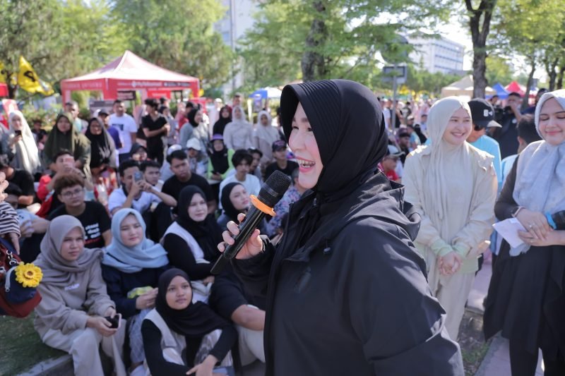 Suasana Car Free Day di Jalan Tgk H Daud Beureueh, Minggu 12/7/2026 berlangsung lebih semarak. 