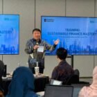 PT Bank Syariah Indonesia Tbk (BSI) terus memperkuat kontribusi terhadap pembangunan berkelanjutan nasional. Per Mei 2026, portofolio pembiayaan hijau dan berkelanjutan BSI melesat hingga Rp77,06 triliun, membuktikan komitmen nyata bank syariah terbesar di Indonesia ini dalam mendukung transisi energi rendah karbon.