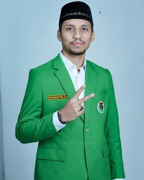 Anggota Komisi IV DPRK Aceh Besar, Satria Maulana Putra, memberikan keterangan terkait penanganan dampak musim kemarau yang memicu kekeringan areal persawahan di Kabupaten Aceh Besar, Rabu (22/7/2026).