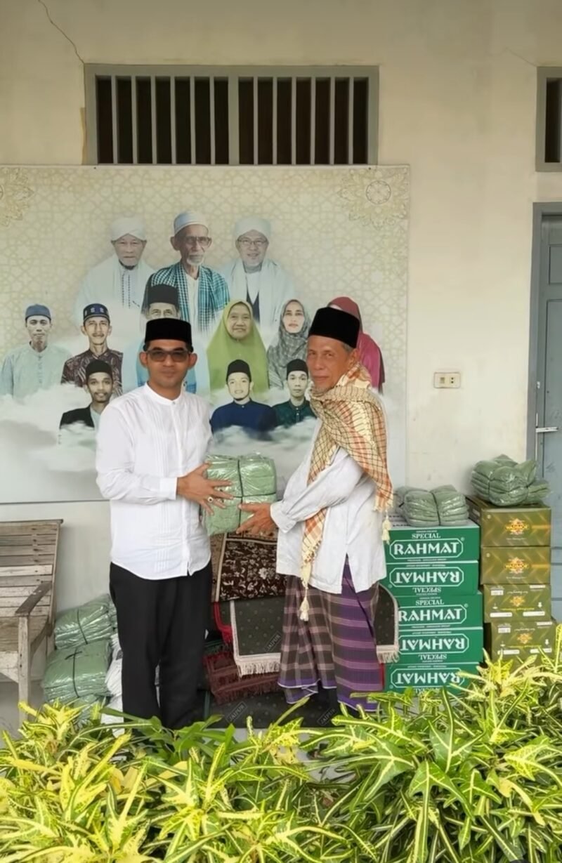 Kepala Dinas Pendidikan Dayah Aceh Dr. H. Muhsin, S.Ag., M.Ag., melakukan kunjungan kerja ke Dayah Bustanul Arifin, Simpang Dama, Kecamatan Tanah Pasir, Kabupaten Aceh Utara, Minggu 26 Juli 2026.