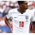Gelandang andalan Timnas Inggris, Jude Bellingham, melakukan selebrasi usai mencetak gol ke gawang Meksiko dalam laga babak 16 besar Piala Dunia 2026 di Stadion Azteca, Senin (6/7). Dua gol kilat Bellingham sukses membawa The Three Lions melaju ke perempat final.