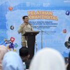 Ketua DPRK Banda Aceh Irwansyah ST mengajak generasi muda khususnya remaja masjid untuk menjadi pelopor penyebaran konten positif dan dakwah di media sosial. Ajakan itu disampaikannya saat menjadi pemateri Pelatihan Dakwah Digital Melalui Konten Kreatif bagi Remaja Masjid se-Kota Banda Aceh di Hotel Amel Convention Hall, Rabu 15 Juli 2026.