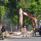 Pemerintah Kota Banda Aceh menggelar apel penertiban Pedagang Kaki Lima dan bangunan liar di Jalan Utama Tungkop, Kopelma Darussalam, Kamis 23 Juli 2026.