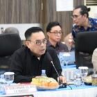 Anggota DPR RI Fraksi Partai Demokrat HT Ibrahim atau Ampon Bram meninjau PT Solusi Bangun Andalas (SBA) di Aceh, Rabu (19/8/2026).