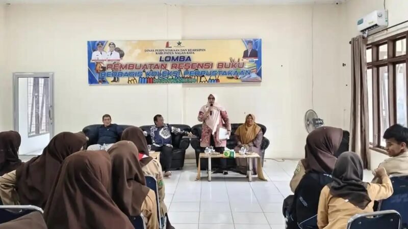 Nurbaiti dari SMAN 1 Seunagan dan Alifya Nurrahmi dari SMP IT Nurul Ikhwah Kuala Pesisir berhasil meraih Juara 1 lomba resensi buku berbasis koleksi perpustakaan tingkat Kabupaten Nagan Raya.