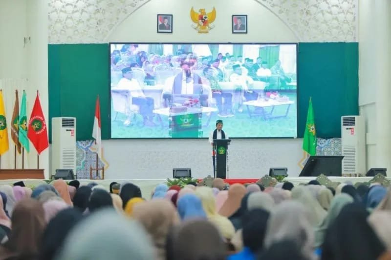 Menteri Agama Nasaruddin Umar mendorong Universitas Islam Negeri (UIN) Ar-Raniry Banda Aceh memperkuat perannya sebagai pusat pengembangan ilmu pengetahuan dan peradaban Islam modern.