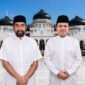 Gubernur Aceh H. Muzakir Manaf menyampaikan sambutan pada malam peringatan Hari Damai Aceh XXI di Masjid Raya Baiturrahman, Banda Aceh, Jumat (14/8/2026).