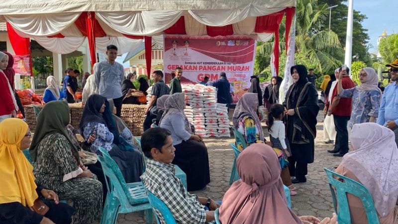 Pelaksanaan Gerakan Pangan Murah (GPM) oleh Dinas Pangan Pertanian Kelautan dan Perikanan (DPPKP) Kota Banda Aceh mendapat sambutan positif dari warga.