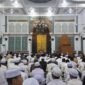 Gubernur Aceh Muzakir Manaf (Mualem) mengajak masyarakat merawat perdamaian dengan semangat persaudaraan.