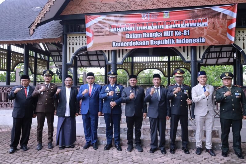 Menjelang HUT ke-81 RI, Pemerintah Kabupaten Aceh Besar mengajak generasi muda menjadikan perjuangan para pahlawan sebagai inspirasi.