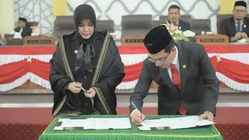 DPRK dan Pemko Banda Aceh sepakat menata ulang Taman Sari dan Taman Putroe Phang dalam pembahasan RKUA-PPAS APBK 2027.