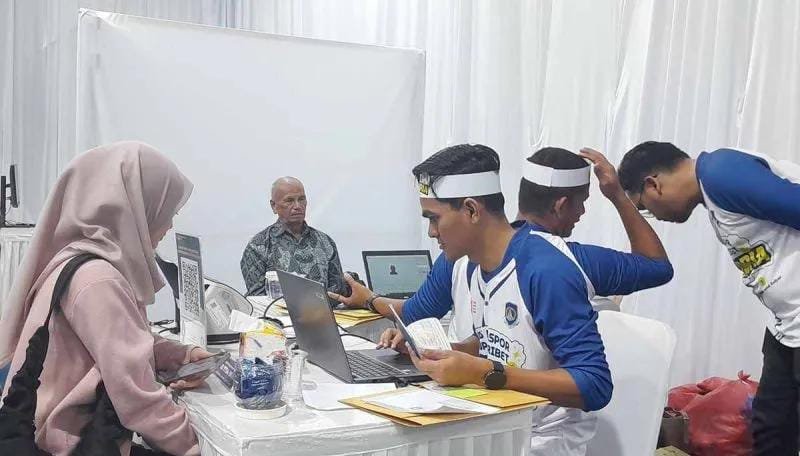 Kantor Wilayah Direktorat Jenderal Imigrasi Aceh menggelar Layanan Paspor Minggu Ceria (Pasporia) di Kompleks Stadion Harapan Bangsa, Minggu (16/8/2026).