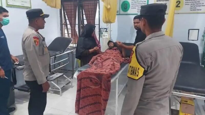 Cuaca buruk di Gampong Tutong, Kecamatan Tanah Luas, Aceh Utara menelan korban jiwa. Ahad 16 Agustus 2026 sekitar pukul 17.15 WIB, dua petani tersambar petir saat menyusuri pematang sawah seusai menanam padi.