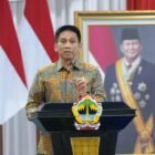 Wakil Menteri Dalam Negeri Akhmad Wiyagus mengimbau kepala daerah untuk terus belajar regulasi pengelolaan keuangan negara dan menjaga integritas guna mencegah korupsi. Hal itu disampaikan saat keynote speech Rakor Penguatan Tata Kelola Pemerintahan Daerah di Semarang, Kamis (20/8/2026).