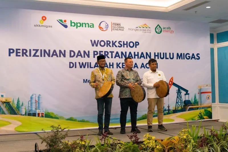 Badan Pengelola Migas Aceh (BPMA) berkolaborasi dengan SKK Migas dan KKKS WK Aceh menggelar workshop Perizinan dan Pertanahan Hulu Migas di Banda Aceh.