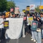 Perkumpulan Pembela Lingkungan Hidup (P2LH) Aceh menggelar kampanye dan pengumpulan petisi penolakan tambang di Suaka Margasatwa Rawa Singkil pada arena Car Free Day Banda Aceh, Minggu (23/8/2026).