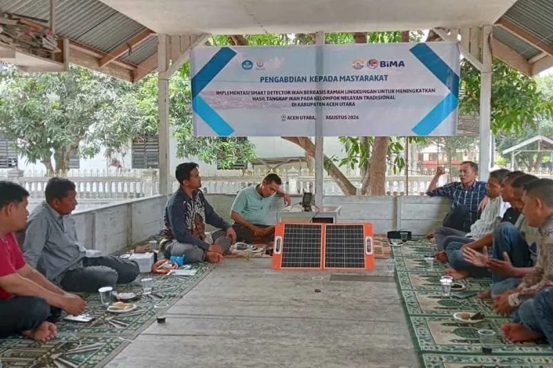 Dosen Universitas Malikussaleh (Unimal) mengembangkan inovasi detektor ikan berbasis energi surya untuk nelayan tradisional di Desa Lancok, Syamtalira Bayu, Aceh Utara.