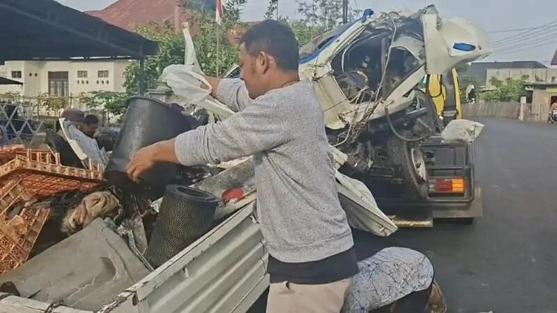 Tabrakan maut terjadi di ruas jalan nasional Desa Matang Wakeuh, Samalanga, Bireuen, Selasa (25/8/2026) pukul 04.20 WIB.