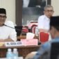 Plt Sekda Aceh Taufik menekankan pentingnya penguatan komunikasi antara eksekutif dan DPRA untuk mengawal pembangunan. Hal itu disampaikannya saat menghadiri rapat Banggar DPRA, Rabu (26/8/2026) yang membahas Rancangan Qanun Pertanggungjawaban APBA 2025.