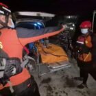 Tim SAR gabungan menemukan Juanda (19), mahasiswa USK asal Banda Aceh yang tenggelam di Pantai Lhok Keutapang, Aceh Besar dalam kondisi meninggal dunia.