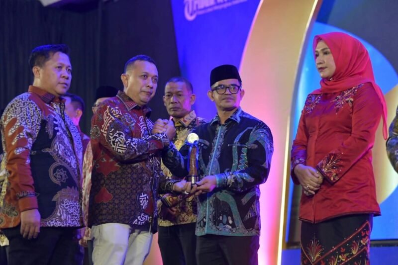 Pemerintah Aceh meraih penghargaan Serambi Award 2026 kategori 