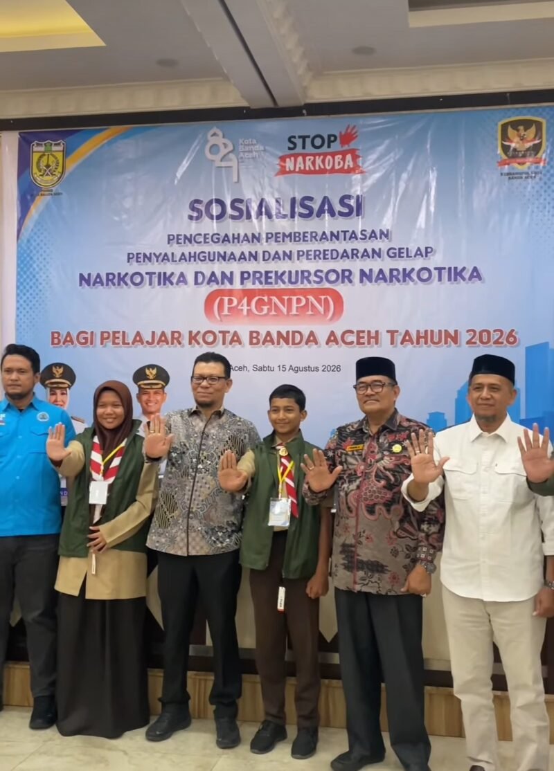 Wakil Ketua II DPRK Banda Aceh Dr. Musriadi, S.Pd., M.Pd. menghadiri Sosialisasi Pencegahan dan Pemberantasan Penyalahgunaan dan Peredaran Gelap Narkotika dan Prekursor Narkotika (P4GNPN) bagi pelajar di Diana Convention Hall, Kuta Alam, Sabtu (15/8/2026).