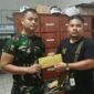 Wartawan http://Beritamerdeka.net Haiqal Alfikri resmi melaporkan dua oknum TNI Koramil 10 Tanah Luas ke Denpom IM/1 Lhokseumawe atas dugaan pemukulan seusai pertandingan sepak bola di Blang Jruen, 27 Agustus 2026. Laporan bernomor STTLP/02/VIII/2026 dibuat Senin (31/8/2026) .