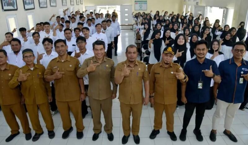 Sekda Bener Meriah Riswandika Putra membuka Pelatihan Vokasi Nasional Tahap II 2026 di BLK Redelong, Selasa (1/9/2026).
