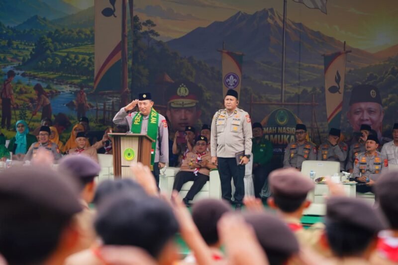 Kapolri Jenderal Polisi Listyo Sigit Prabowo memberikan sambutan pada Apel Kebangsaan Kemah Nasional Pramuka Persatuan Ummat Islam (PUI) 2026 di Selabintana Camping Ground, Kabupaten Sukabumi, Jawa Barat, Kamis (3/9/2026).