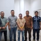 Penyidik Satreskrim Polres Aceh Tenggara menyerahkan tersangka MDS (37) dan barang bukti kasus pembunuhan bocah SK (10) ke Kejari Aceh Tenggara, Jumat (4/9/2026).