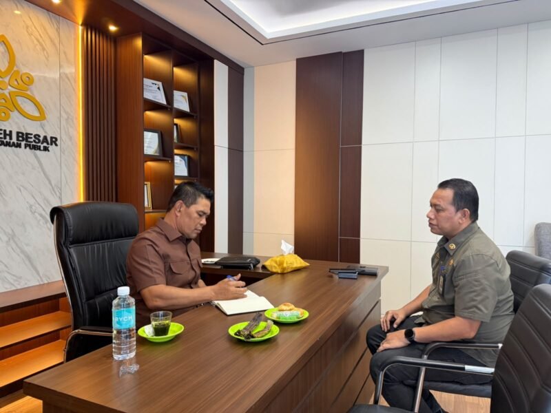 Pemkab Aceh Besar menuntaskan rangkaian Seleksi Terbuka (Selter) JPT Pratama lingkup Pemkab Aceh Besar. Bupati H Muharram Idris melakukan wawancara terakhir terhadap 3 calon terbaik untuk 10 posisi kepala OPD, Selasa 8/9/2026.