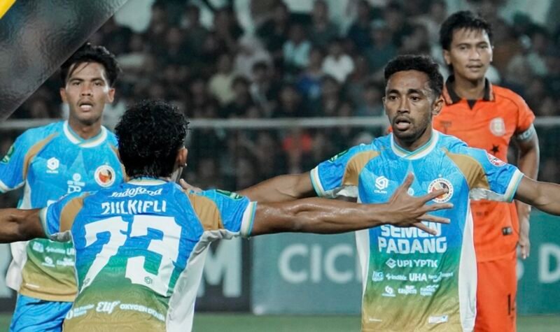 BANDA ACEH - Persiraja Banda Aceh mengawali Pegadaian Championship 2026/27 dengan kekalahan 0-1 dari Semen Padang di Stadion H. Dimurthala, Ahad 13/9/2026.