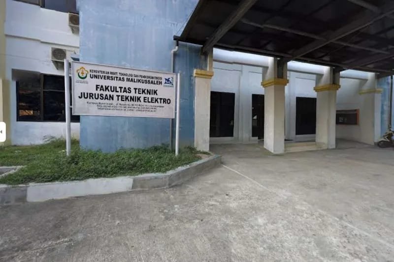 Dua tim mahasiswa Program Studi Teknik Elektro Universitas Malikussaleh raih Silver Award pada ajang inovasi teknologi internasional di Malaysia. 