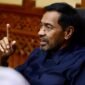 Gubernur Aceh Muzakir Manaf (Mualem) memberikan arahan terkait penanganan banjir dan tanah longsor yang melanda Aceh Tenggara, Gayo Lues, dan Aceh Tengah, di Banda Aceh, Senin (14/9/2026). 